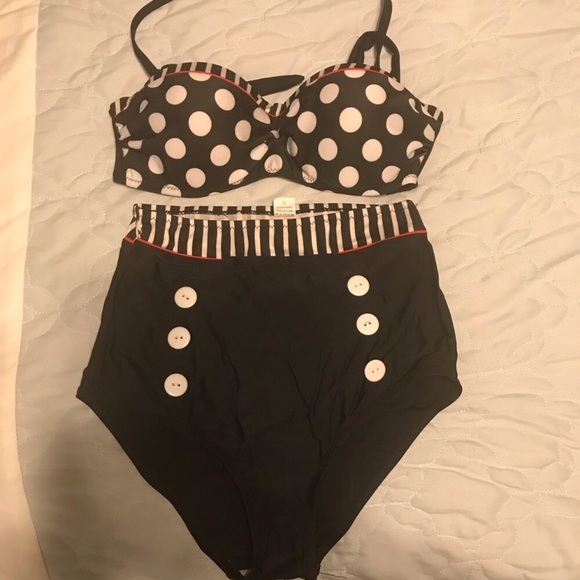 Vintage High Waisted Bathing Suits, Plus Size Wome - Picture 4 of 5